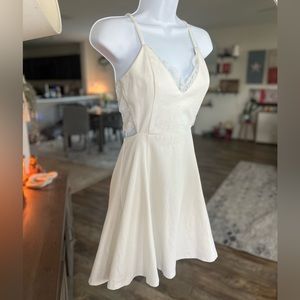 Off white lace v neck dress